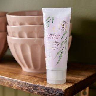 Magnolia Willow Hard-Working Hand Cream